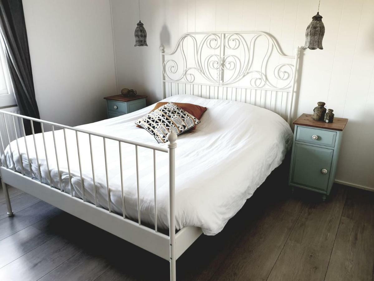 Bed En Breakfast Bernisse Zuidland Luaran gambar